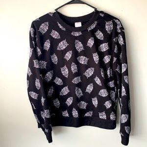 Black owl sweatshirt